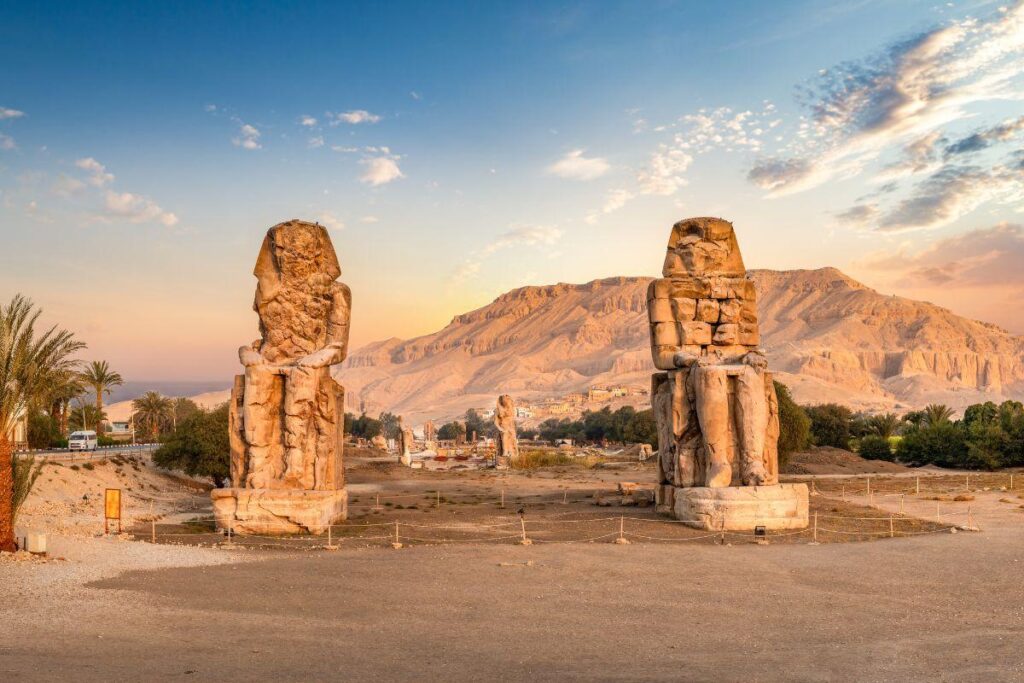colossi-of-memnon-6