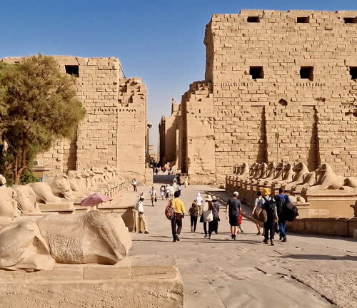 Half a Day on the East Bank of Luxor
