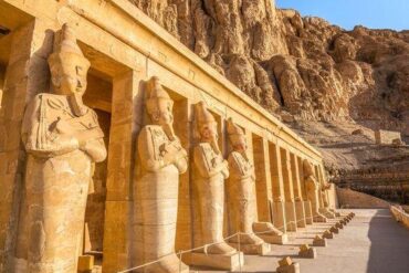 Luxor Travel Guide